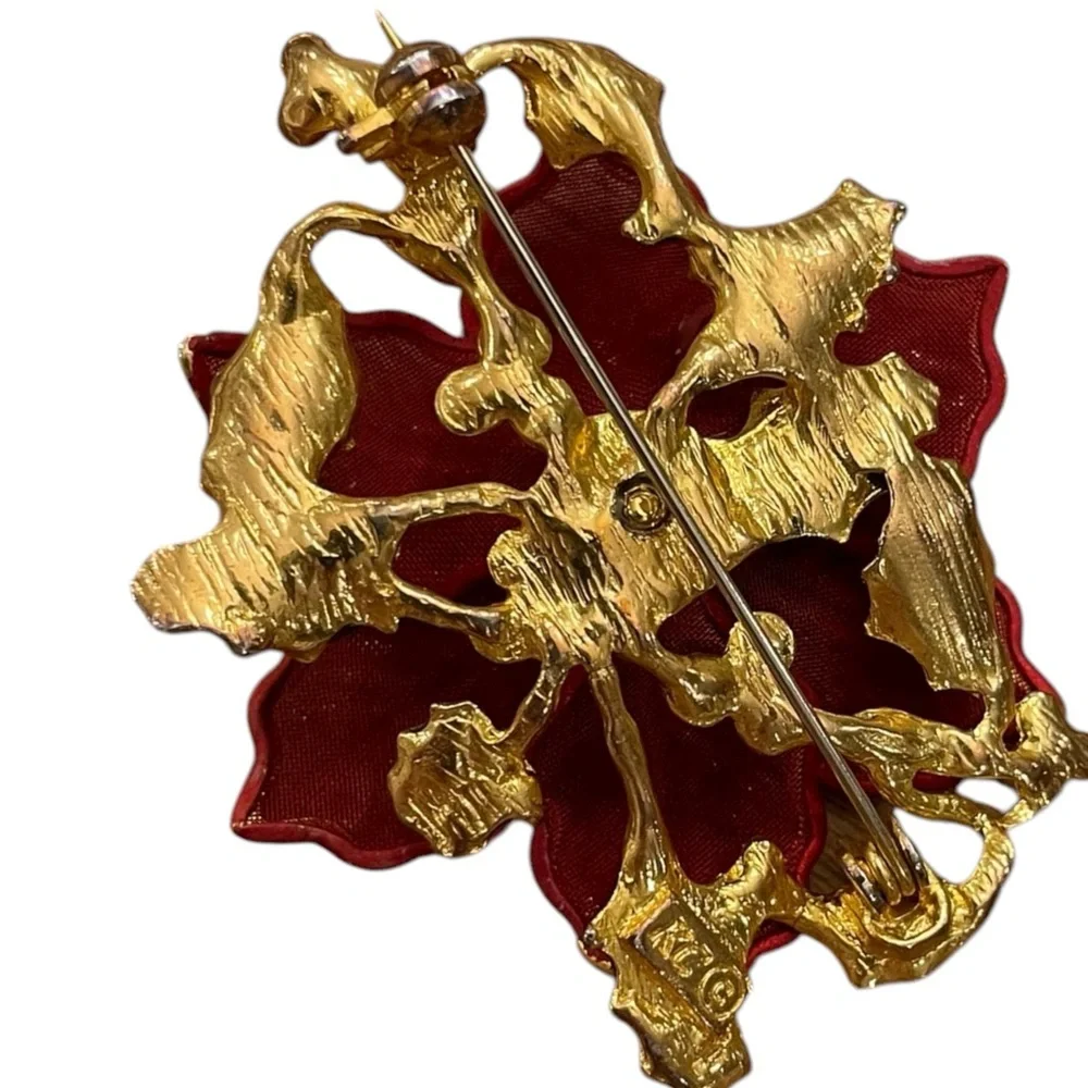 Signed KC Kenneth Cole Red Poinsettia Mesh Enameled Flower‎ Brooch Pin Christmas
